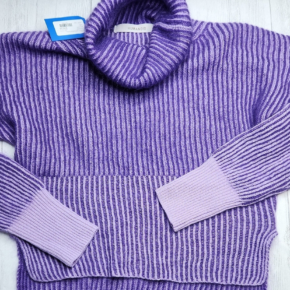 Humanoid purple High Neck Tunic Sweater, NWT  Size Small
